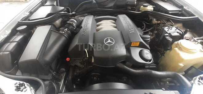 Mercedes E 240 1999, 267,000 km - 2.4 l - Bakı