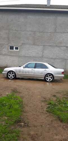 Mercedes E 320 2000, 228,000 km - 3.2 л - Masallı