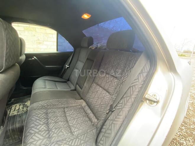 Mercedes C 220 1994, 504,128 km - 2.2 l - Gəncə