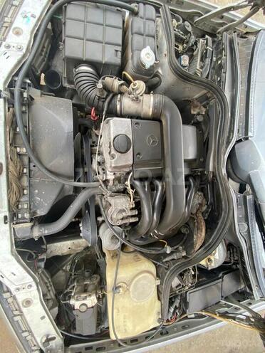 Mercedes C 220 1994, 504,128 km - 2.2 l - Gəncə