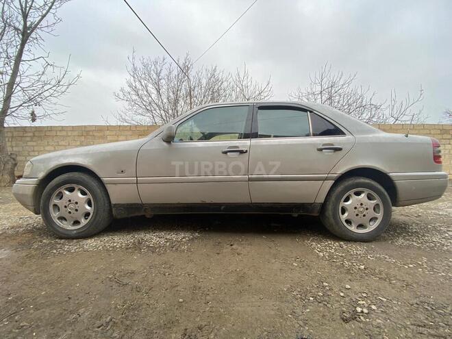 Mercedes C 220 1994, 504,128 km - 2.2 l - Gəncə