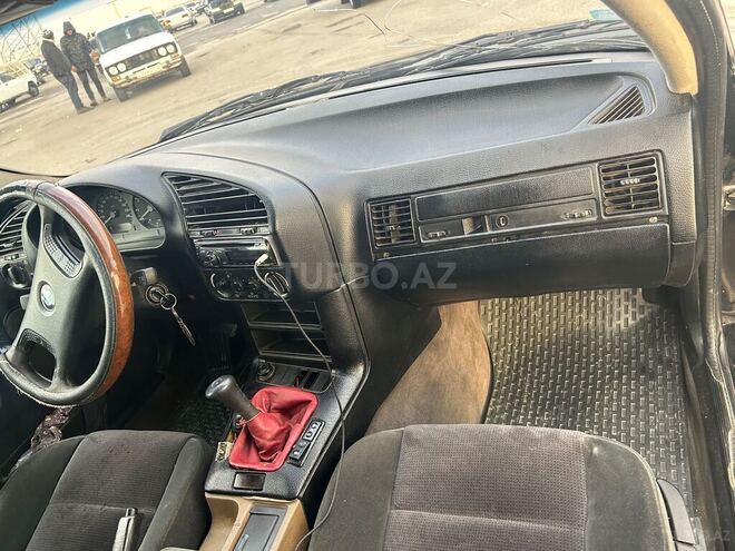 BMW 318 1991, 477,500 km - 1.8 l - Bakı