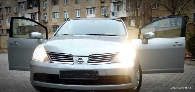 Nissan Tiida 2007, 324,343 km - 1.6 л - Bakı