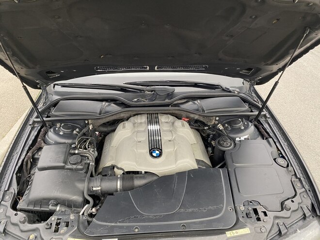BMW 745 2002, 420,000 km - 4.4 л - Bakı
