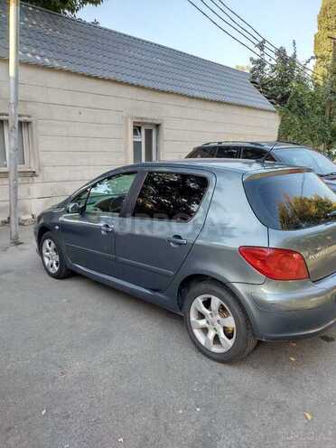 Peugeot 307 2005, 260,000 km - 2.0 l - Bakı