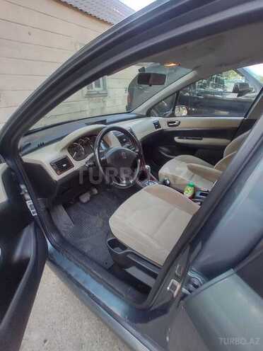 Peugeot 307 2005, 260,000 km - 2.0 l - Bakı