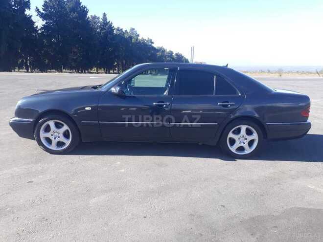 Mercedes E 240 1998, 475,000 km - 2.4 л - Qax