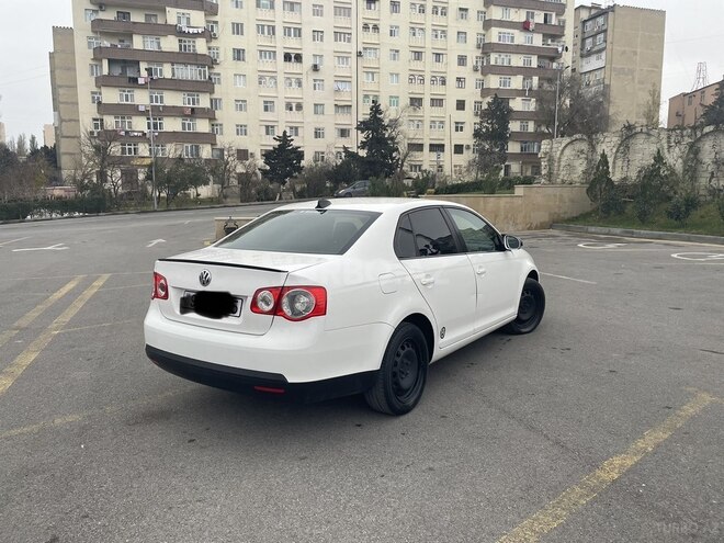 Volkswagen Jetta 2010, 372,000 km - 1.6 l - Bakı
