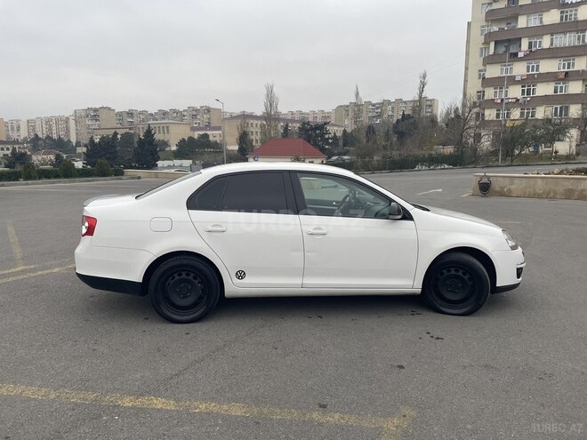 Volkswagen Jetta 2010, 372,000 km - 1.6 l - Bakı