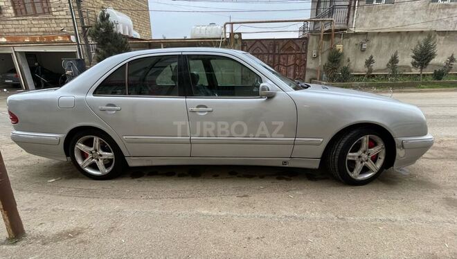 Mercedes E 320 1999, 411,000 km - 3.2 l - Bakı