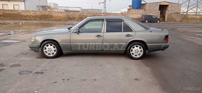 Mercedes E 200 1990, 248,420 km - 2.0 л - Bakı