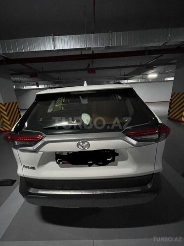 Toyota RAV4 2021, 21,000 km - 2.0 л - Bakı