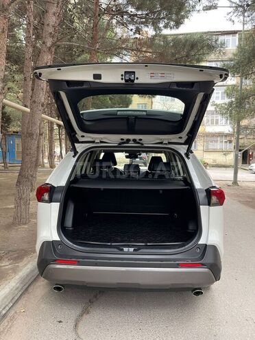 Toyota RAV4 2021, 21,000 km - 2.0 л - Bakı
