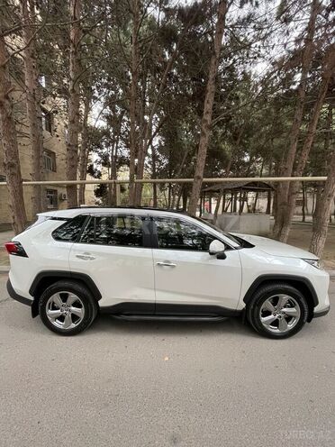 Toyota RAV4 2021, 21,000 km - 2.0 л - Bakı