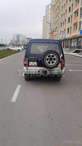 Mitsubishi Pajero 1995, 350,000 km - 2.8 l - Sumqayıt