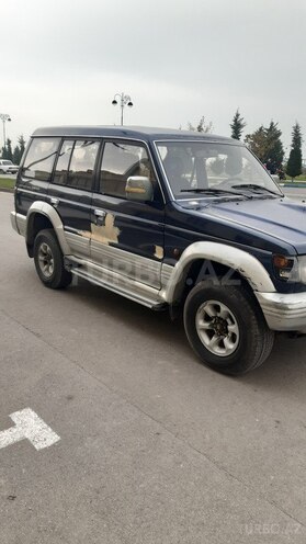 Mitsubishi Pajero 1995, 350,000 km - 2.8 l - Sumqayıt