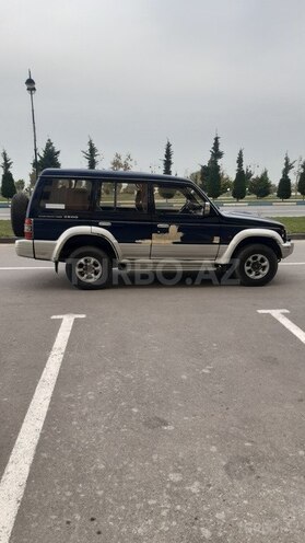 Mitsubishi Pajero 1995, 350,000 km - 2.8 l - Sumqayıt