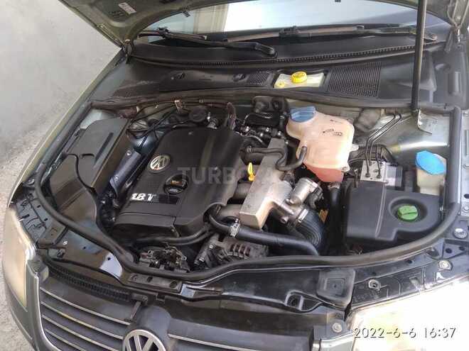 Volkswagen Passat 2003, 261,153 km - 1.8 l - Şəki