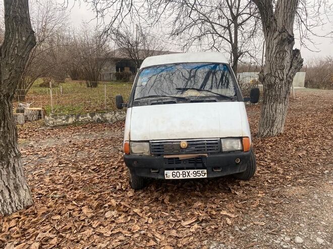 GAZ 2705 2000, 400,000 km - 2.4 l - Qax