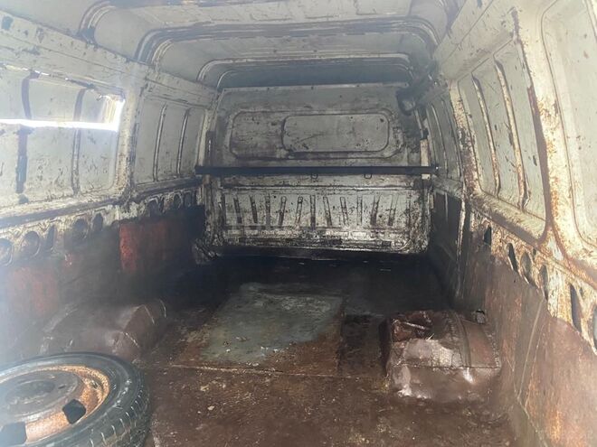 GAZ 2705 2000, 400,000 km - 2.4 l - Qax