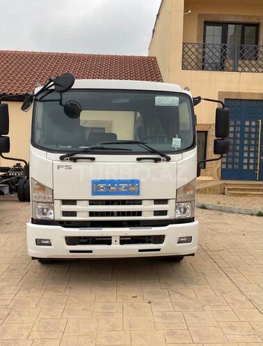 Isuzu  2021, 36 km - 5.2 l - Bakı