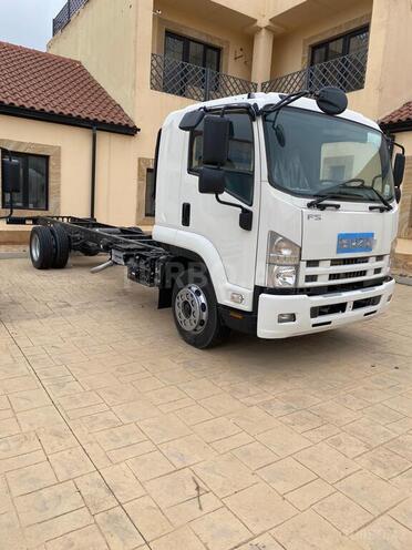 Isuzu  2021, 36 km - 5.2 l - Bakı