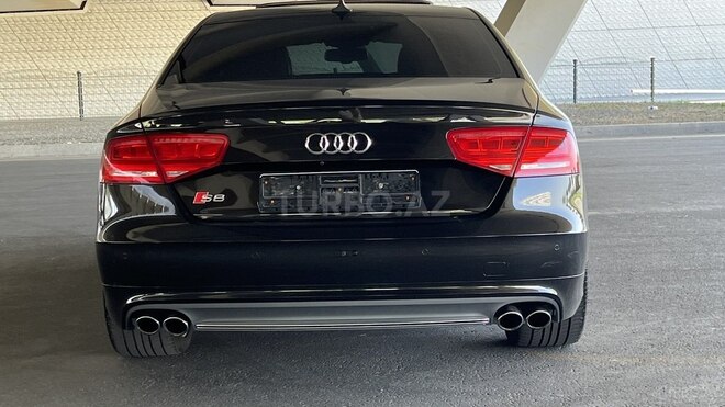 Audi S8 2012, 142,000 km - 4.0 l - Bakı