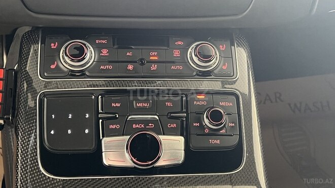Audi S8 2012, 142,000 km - 4.0 l - Bakı