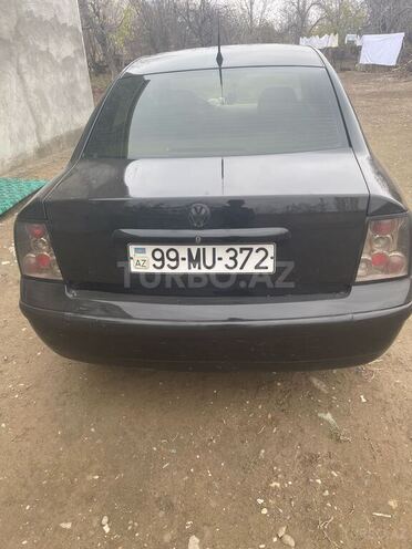 Volkswagen Passat 1998, 479,000 km - 1.6 l - Goranboy