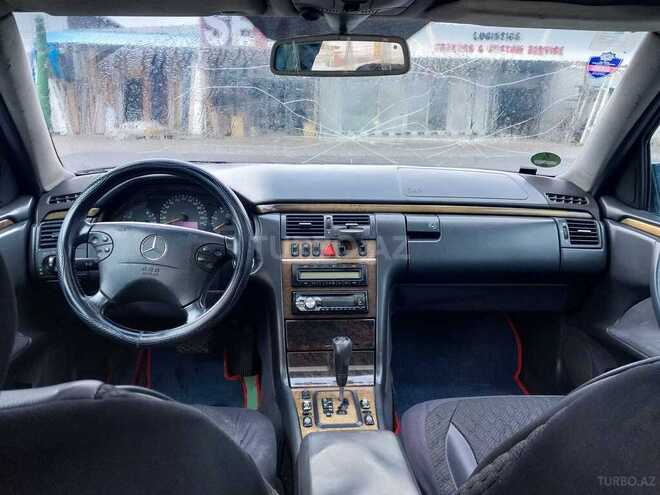 Mercedes E 220 1999, 597,987 km - 2.2 l - Bakı