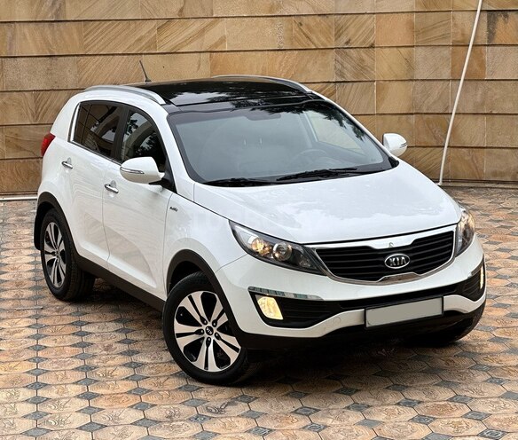 Kia Sportage 2011, 136,000 km - 2.4 л - Gəncə