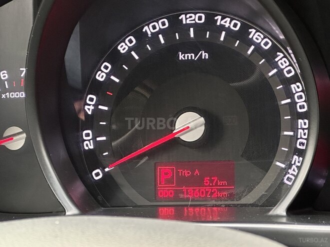 Kia Sportage 2011, 136,000 km - 2.4 л - Gəncə
