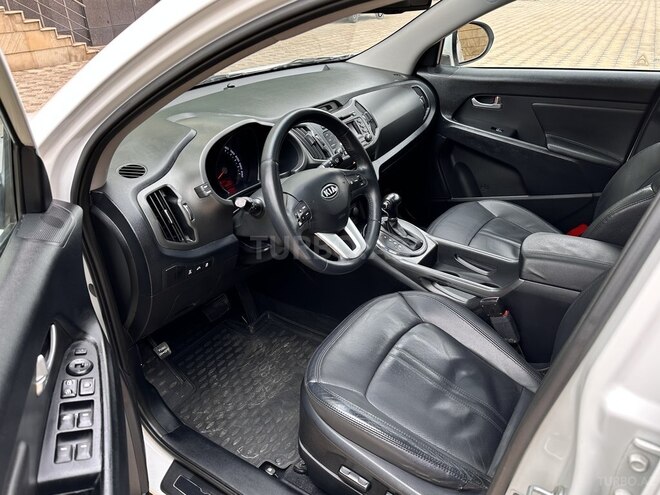 Kia Sportage 2011, 136,000 km - 2.4 л - Gəncə