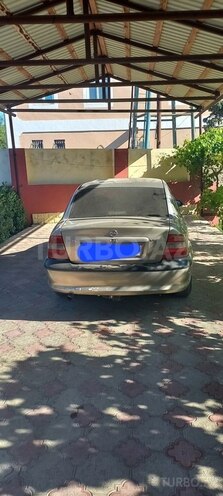 Opel Vectra 1997, 250,000 km - 1.6 л - Bakı
