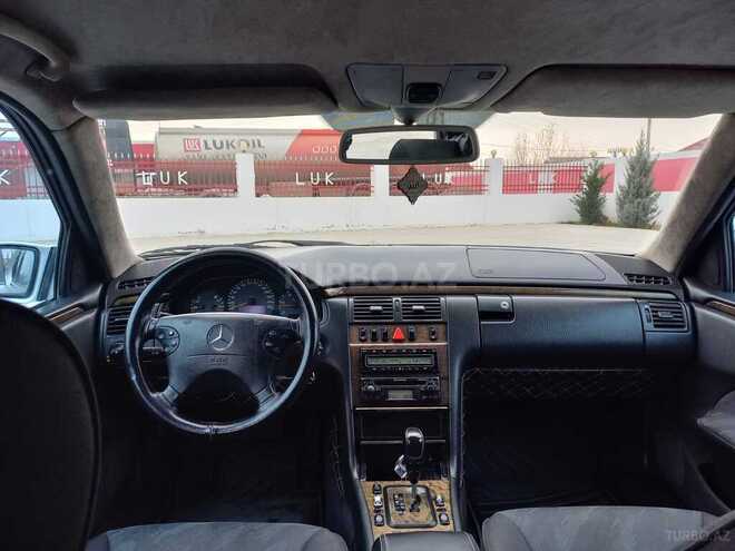 Mercedes E 270 2000, 550,000 km - 2.7 l - Sabirabad