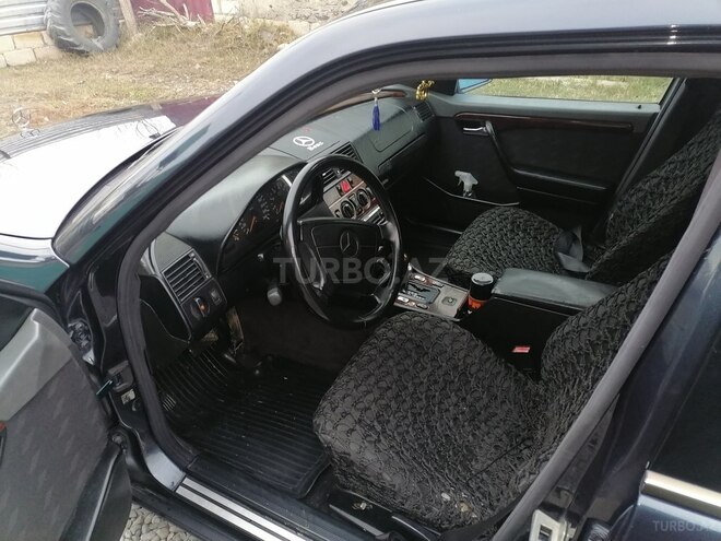 Mercedes C 180 1997, 467,166 km - 1.8 l - Yevlax