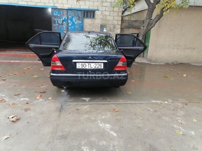 Mercedes C 180 1997, 467,166 km - 1.8 l - Yevlax
