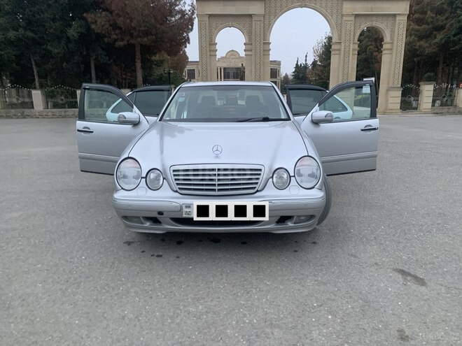 Mercedes E 240 1999, 298,000 km - 2.4 l - Zərdab