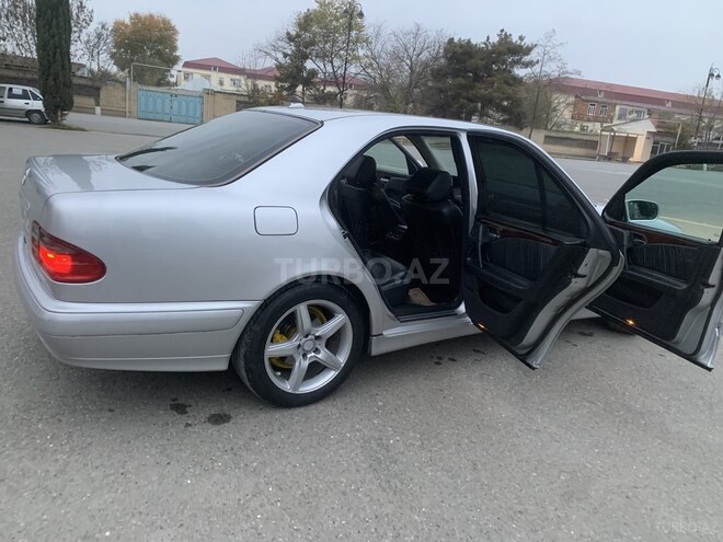 Mercedes E 240 1999, 298,000 km - 2.4 l - Zərdab