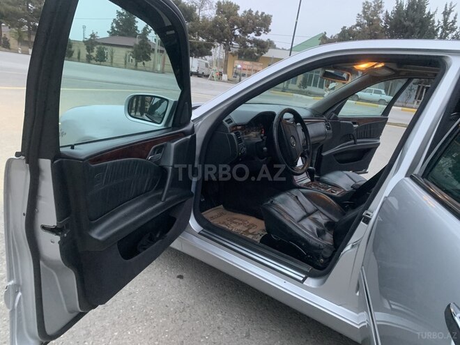 Mercedes E 240 1999, 298,000 km - 2.4 l - Zərdab
