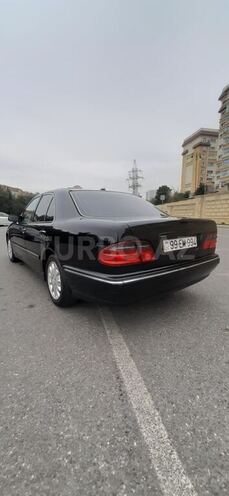 Mercedes E 320 2000, 254,000 km - 3.2 л - Bakı