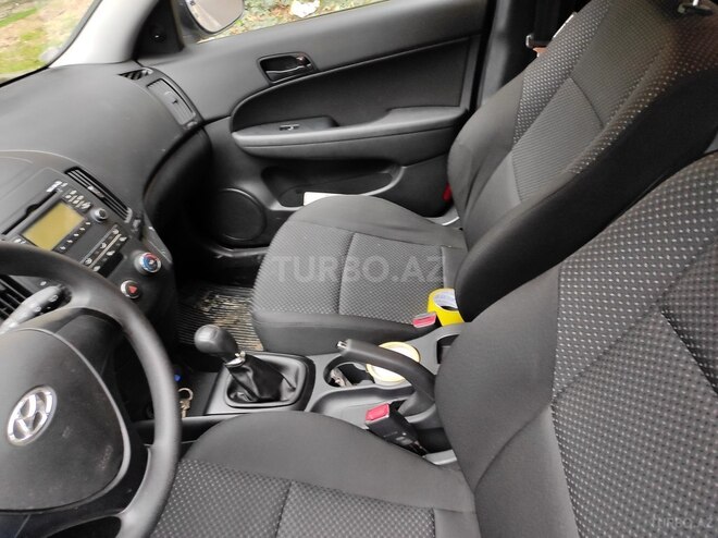 Hyundai i30 2012, 110,000 km - 1.4 л - Bakı