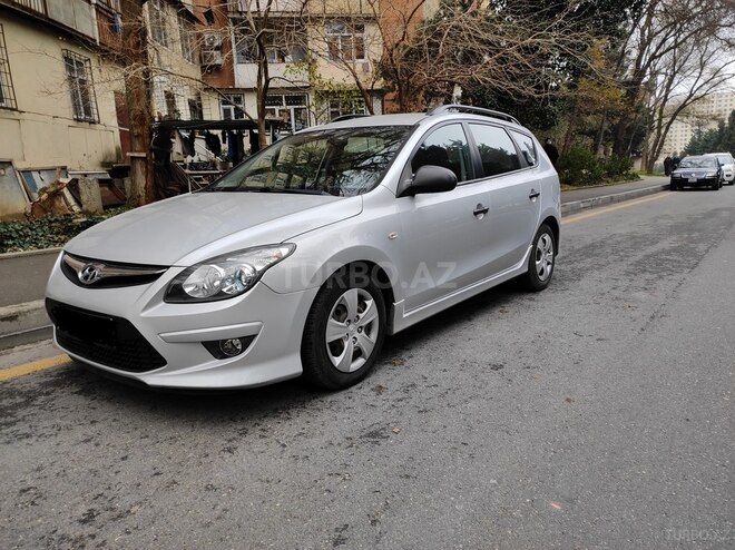 Hyundai i30 2012, 110,000 km - 1.4 л - Bakı