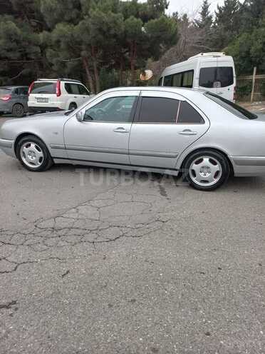 Mercedes E 280 1998, 221,000 km - 2.8 л - Bakı