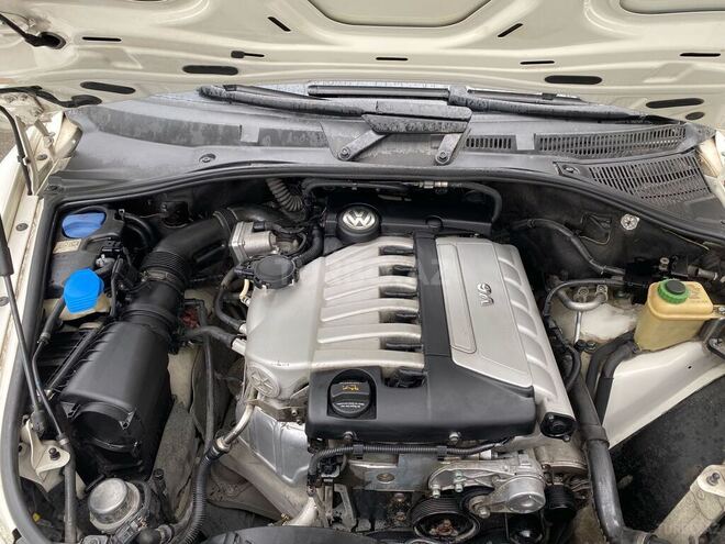 Volkswagen Touareg 2003, 390,000 km - 3.2 l - Bakı