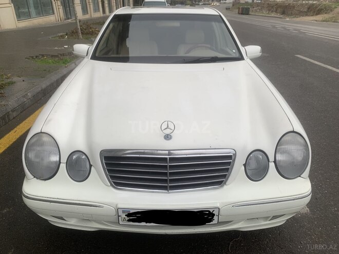 Mercedes E 260 2001, 300,000 km - 2.6 l - Bakı