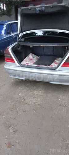 Mercedes C 230 1999, 239,235 km - 2.3 l - Salyan