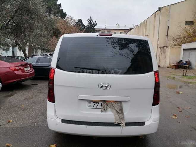 Hyundai H-1 2014, 117,878 km - 2.5 l - Bakı