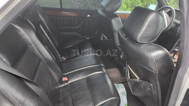 Mercedes E 220 1994, 370,000 km - 2.2 l - Bakı