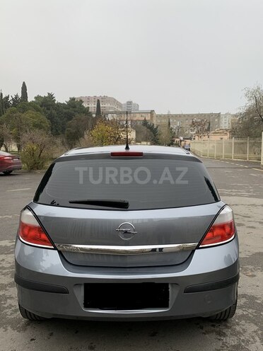 Opel Astra 2006, 166,000 km - 1.4 l - Bakı